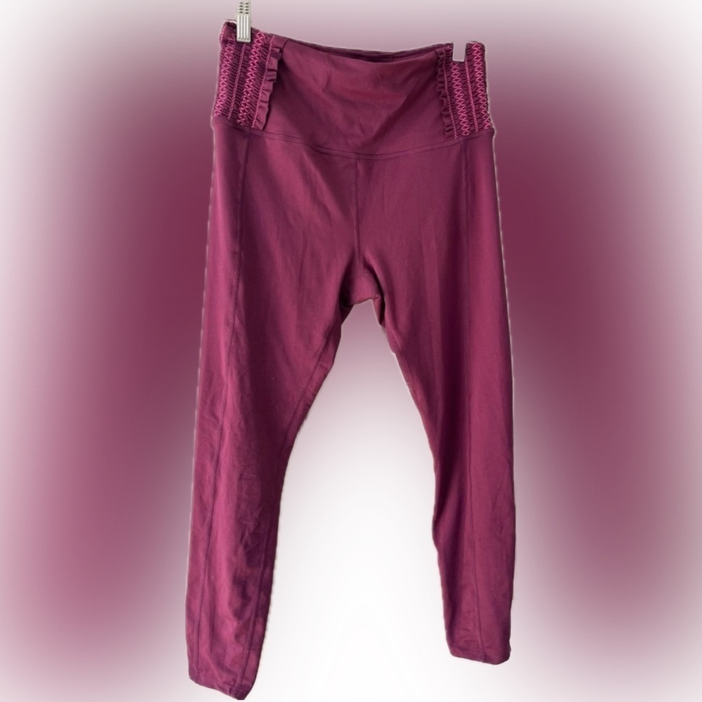 Free People Movement Berry High Rise Ruffle Leggings